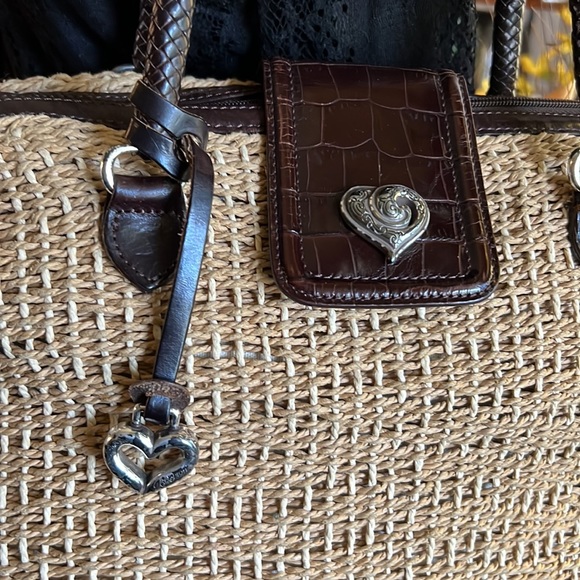 Brighton Shoulderbag 🌺 - Picture 3 of 10